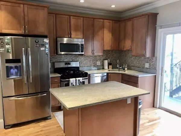 Boston, MA 02127,252 Gold Street #1