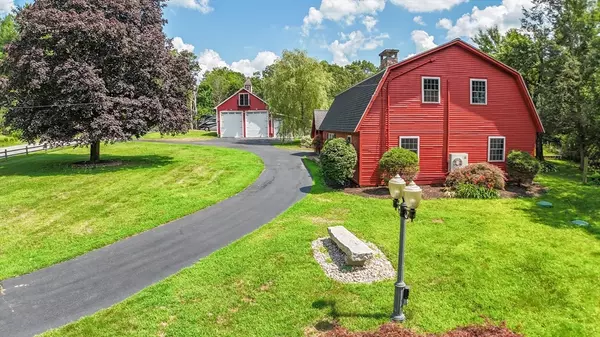 Dudley, MA 01571,95 Charlton Rd