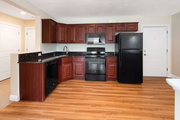 Quincy, MA 02169,245 Willard Street #6