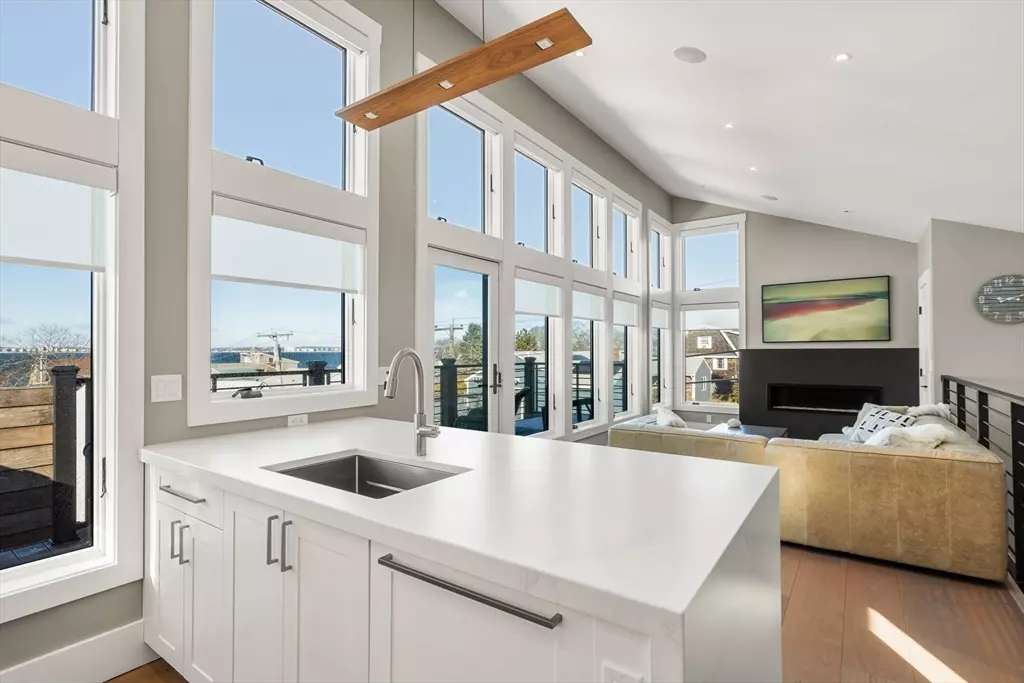 Nahant, MA 01908,41 Gardner Road