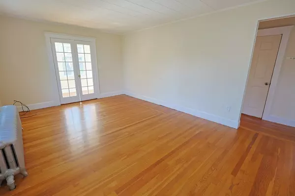 Watertown, MA 02472,20 Carver Road #2