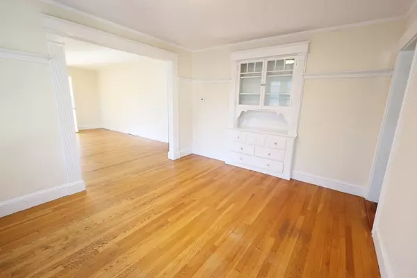 Watertown, MA 02472,20 Carver Road #2