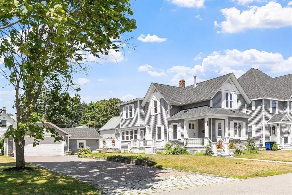 Chelmsford, MA 01863,24 Brouilette St #A