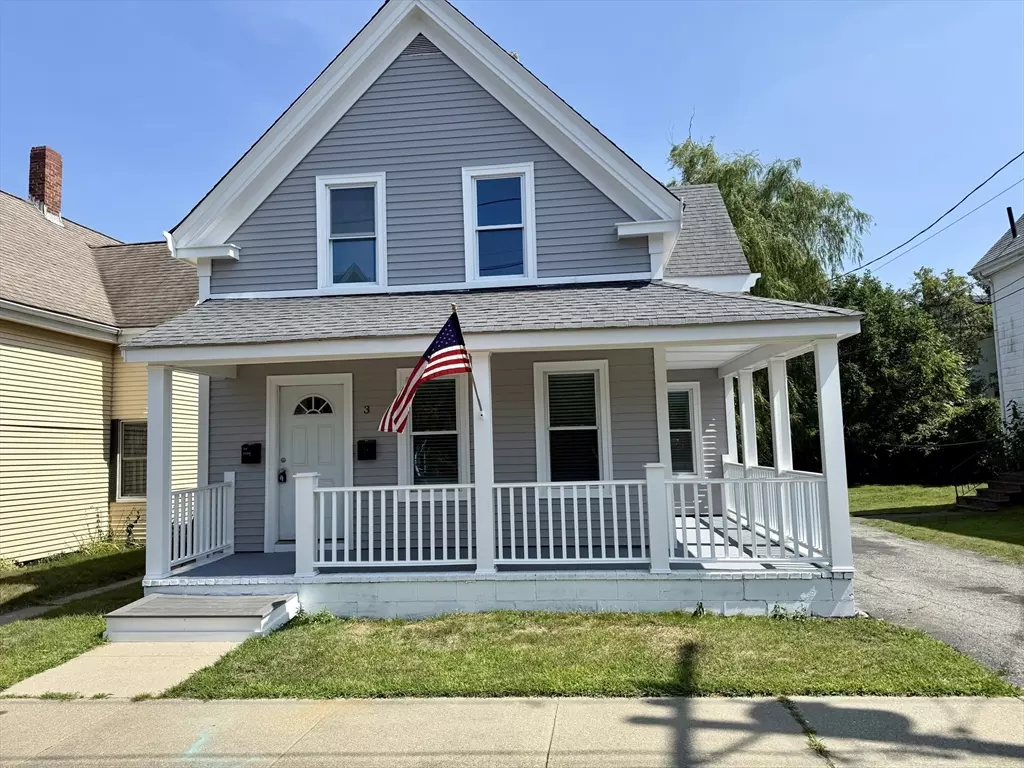 Plymouth, MA 02360,3 Murray St #1