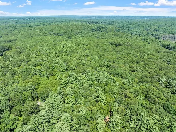 Upton, MA 01568,0 South St - Lot 3