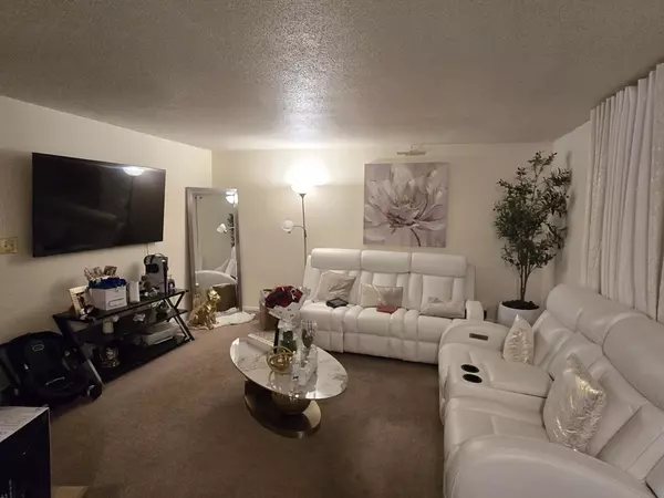 24 Inman St #35, Lawrence, MA 01843