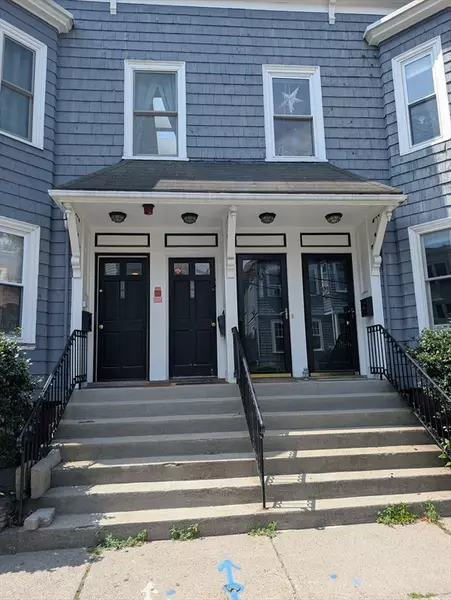 40 Prince St #40, Cambridge, MA 02139