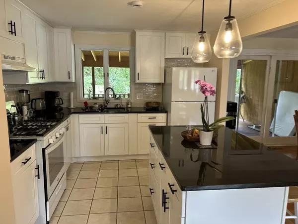 Agawam, MA 01030,1085 North Street Ext.