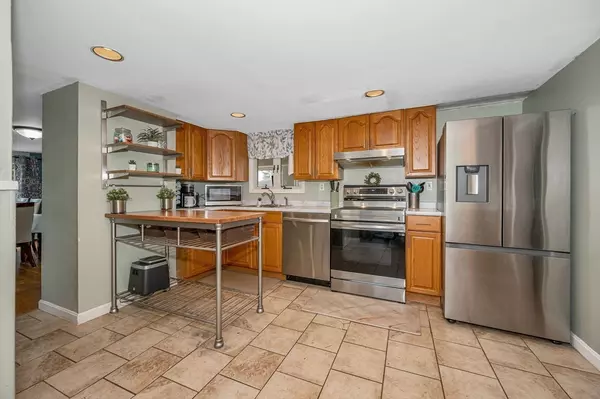 Woburn, MA 01801,4 Hobson Ave