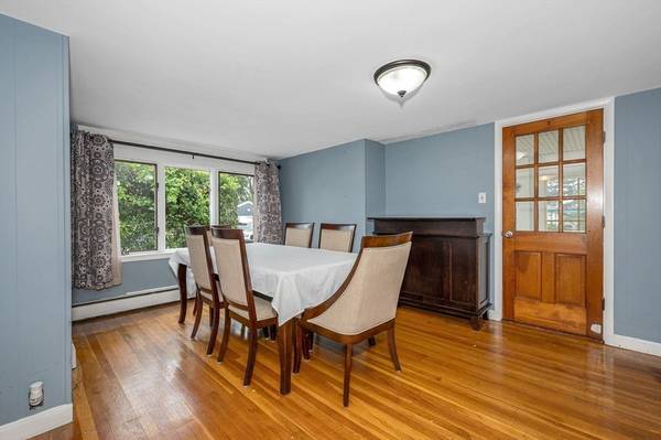 Woburn, MA 01801,4 Hobson Ave