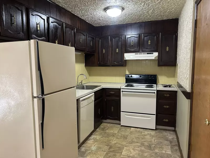 75 Winthrop Street #34, Everett, MA 02149
