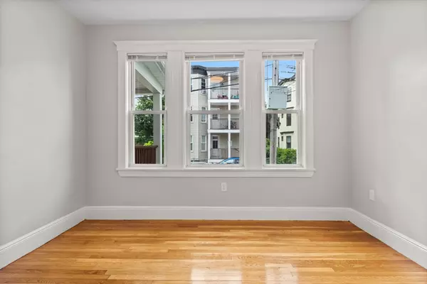 Boston, MA 02124,128 Capen St #2