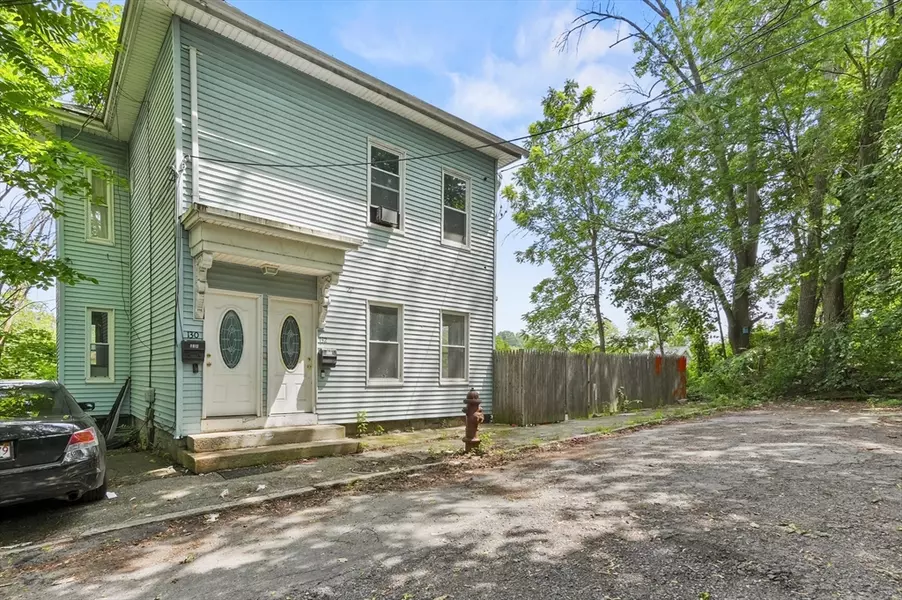 132 Bartlett #132, Lowell, MA 01853