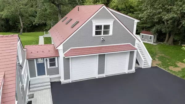 Newburyport, MA 01950,492 Merrimac Street