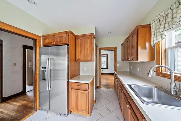 Quincy, MA 02170,9 Granger Street #-