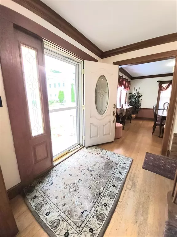 96 Brook Rd, Milton, MA 02186