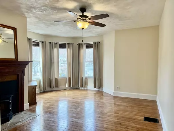 Malden, MA 02148,55 Beach St #2