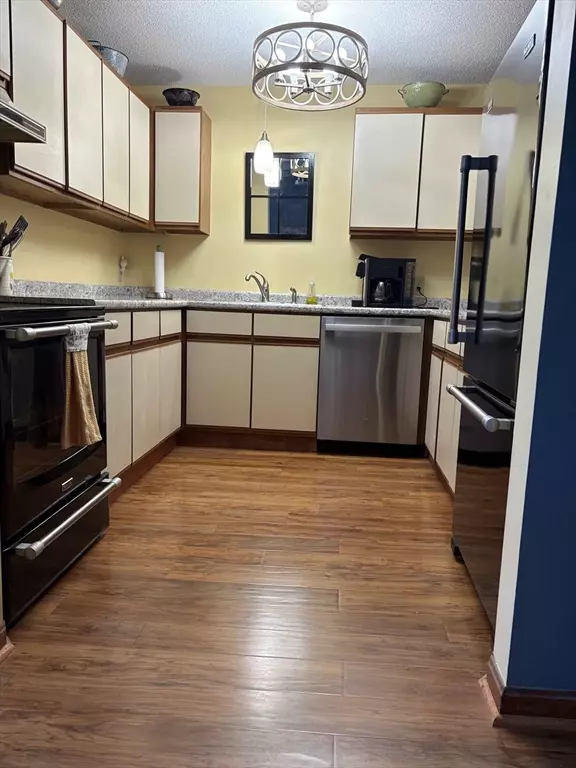 Dalton, MA 01226,60 North St #15