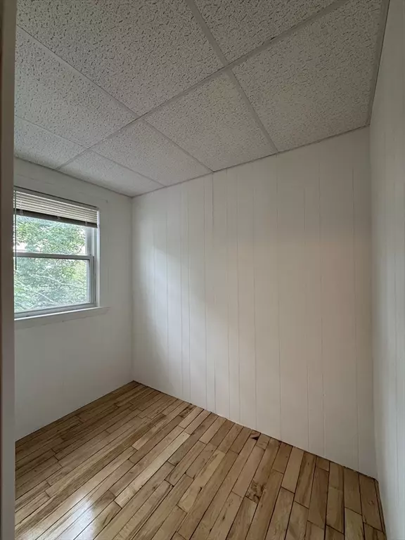 Cambridge, MA 02141,114 Thorndike #2