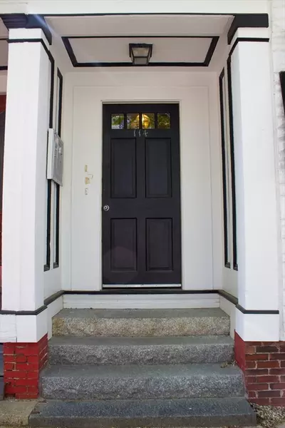 114 Thorndike #2, Cambridge, MA 02141