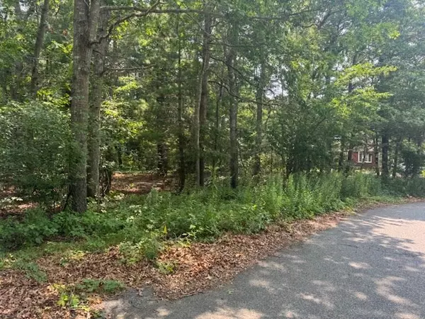 Falmouth, MA 02536,9 Estrella Lane