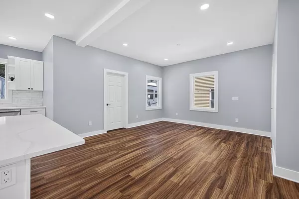 Lowell, MA 01854,88 6th Ave