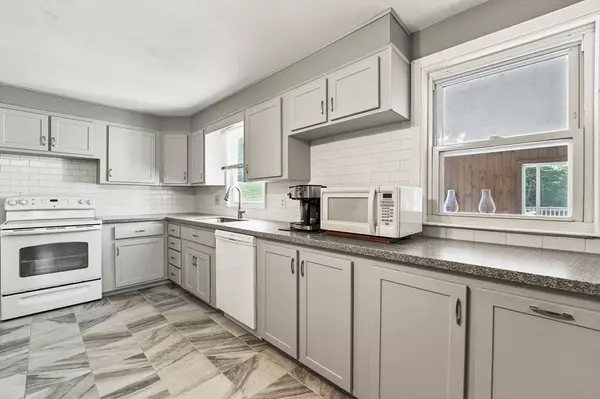 Worcester, MA 01602,132 Winifred Avenue