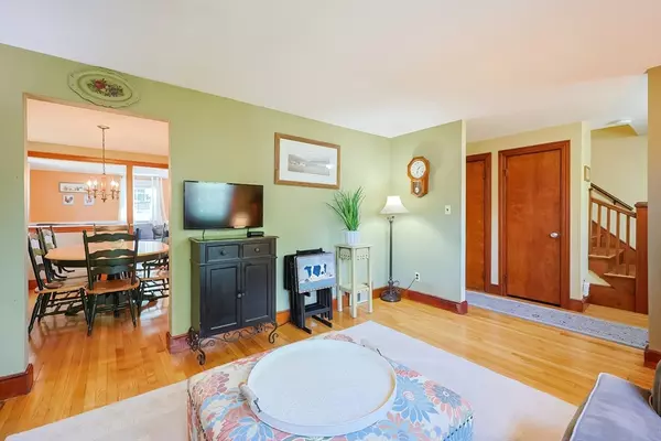 Dedham, MA 02026,86 Pratt Ave