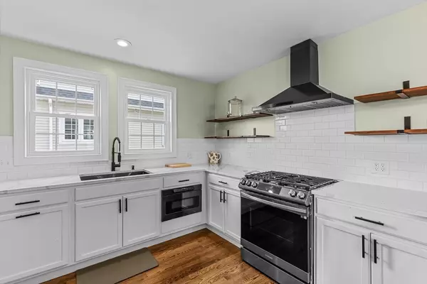 Boston, MA 02121,47 Oldfields Rd #2
