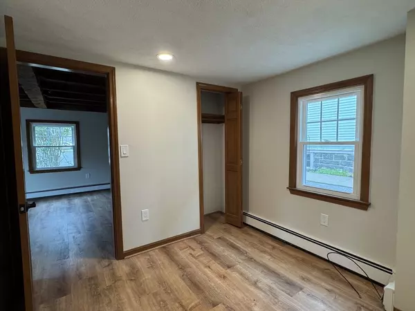 Beverly, MA 01915,13 Lovett St