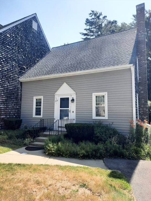 315 Twin Lakes Dr #315, Halifax, MA 02338