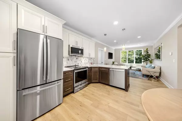 Quincy, MA 02169,21 Totman Street #202