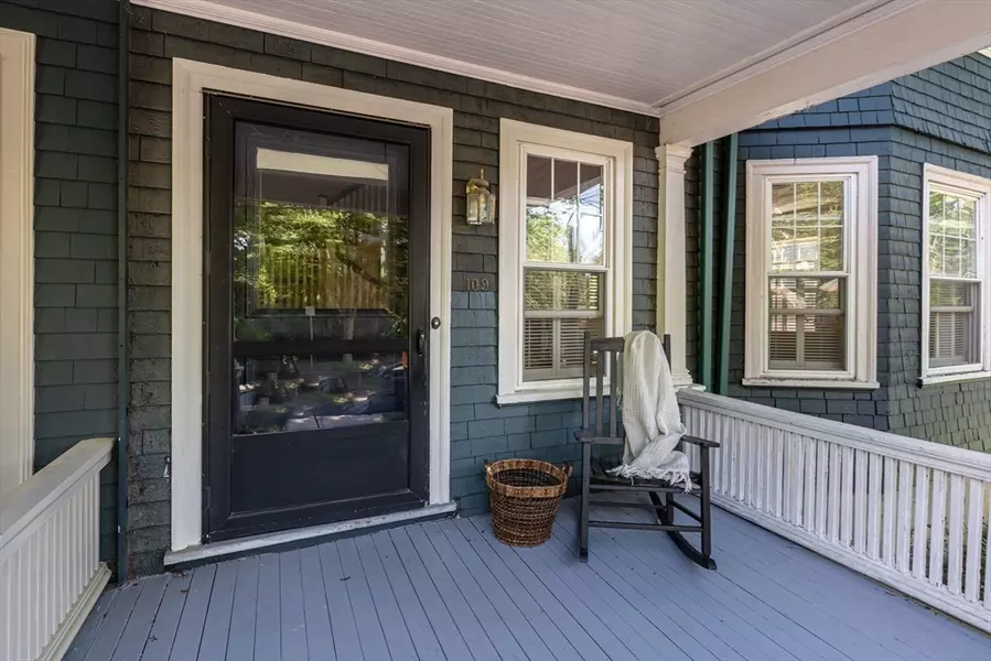 109 Lake View Ave, Cambridge, MA 02138