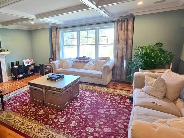 Burlington, MA 01803,34 Fieldstone Dr