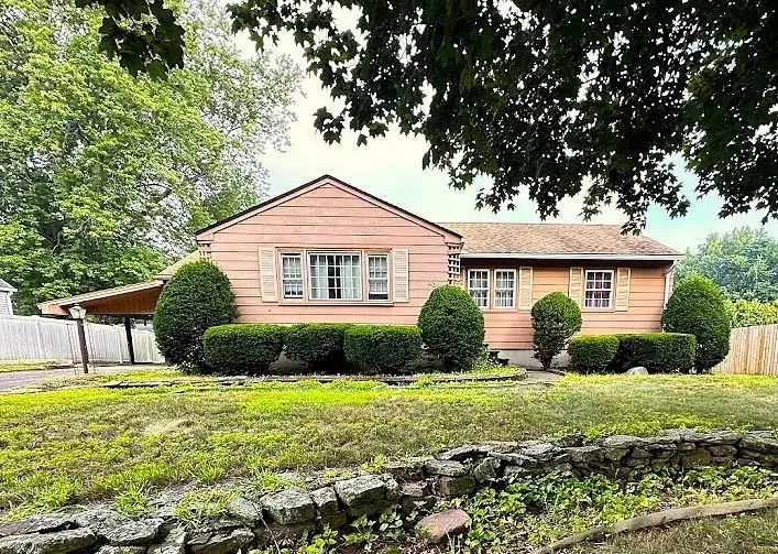 208 Roy Street, Springfield, MA 01104