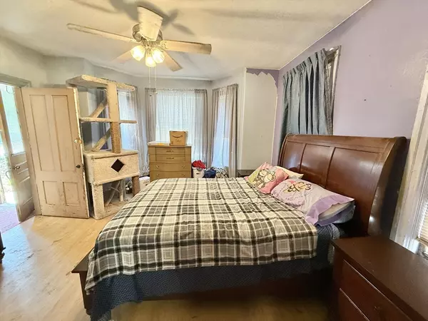 Millville, MA 01529,85 Hope St