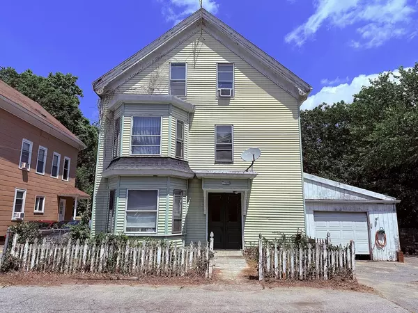 85 Hope St, Millville, MA 01529