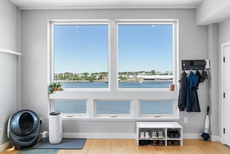 243 Condor Street #304, Boston, MA 02128