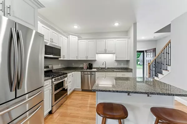 West Springfield, MA 01089,6 Saint Andrews Way #6