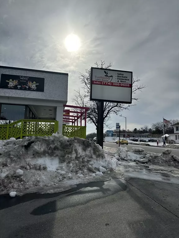 Worcester, MA 01603,589 Park Ave #D