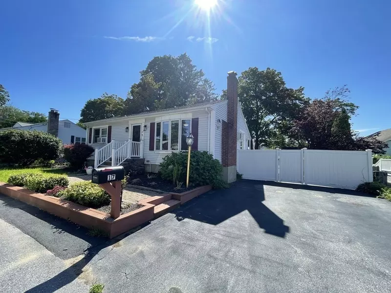 17 Gregg Street, Woburn, MA 01801