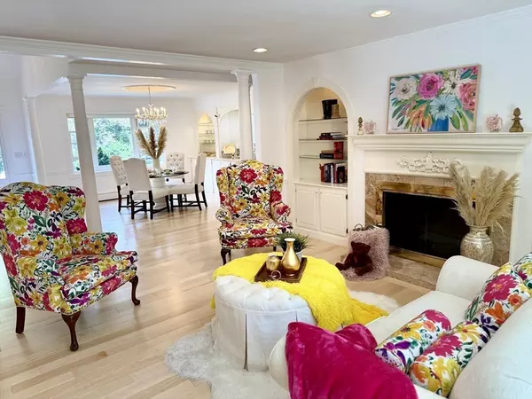 Arlington, MA 02474,30 Hartford Rd