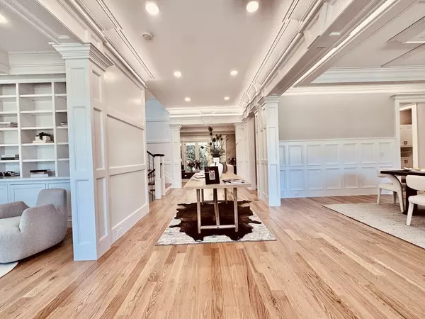 Wellesley, MA 02481,18 Sprague Rd