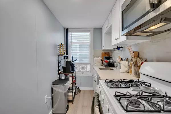 Lowell, MA 01852,433 Lincoln St