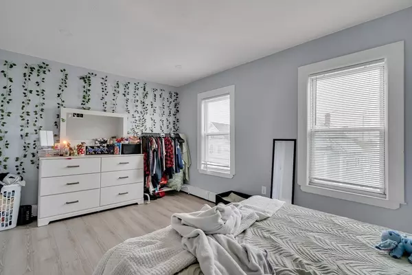 Lowell, MA 01852,433 Lincoln St