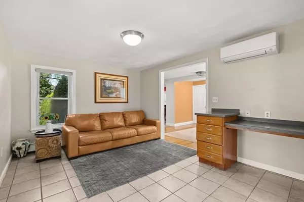 Natick, MA 01760,91 Speen Street