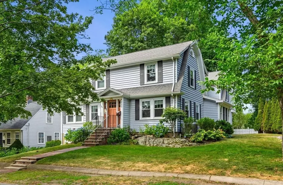 139 Jersey St, Marblehead, MA 01945