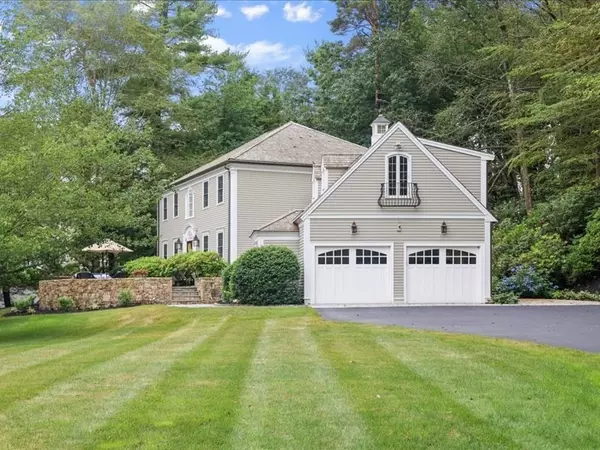 Hingham, MA 02043,6 Brewer Way