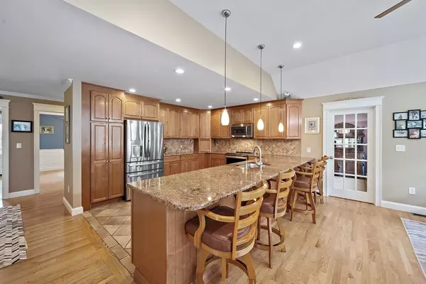 Braintree, MA 02184,146 Eleanor Dr