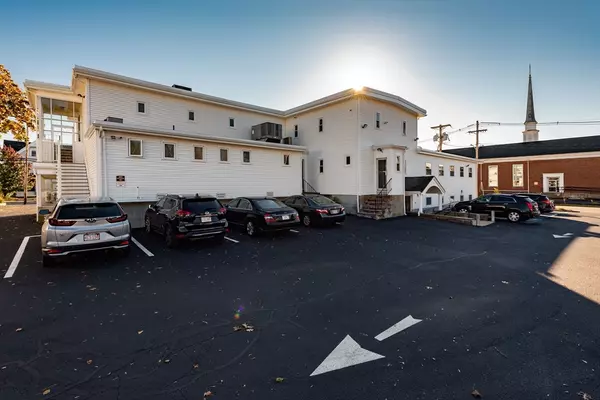 Brockton, MA 02031,1351 Main Street #301